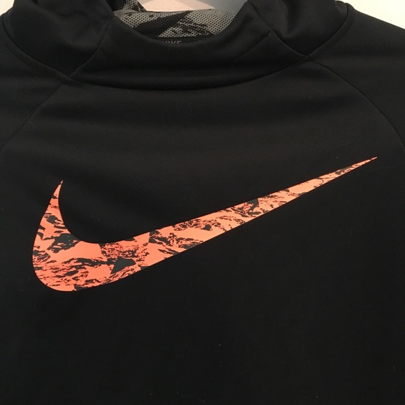 Nike Hoodie - Picture 3 of 4